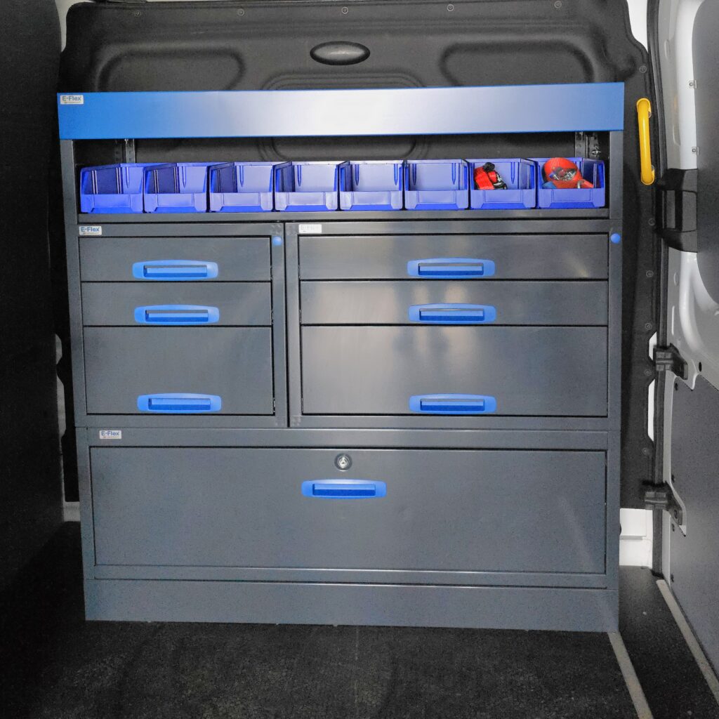 127 cm vetolaatikollinen pakettiautohylly Ford Transit väliseinällä