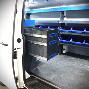 Volkswagen Transporter päädystä aukeava hyllykkö laatikosto 127 cm