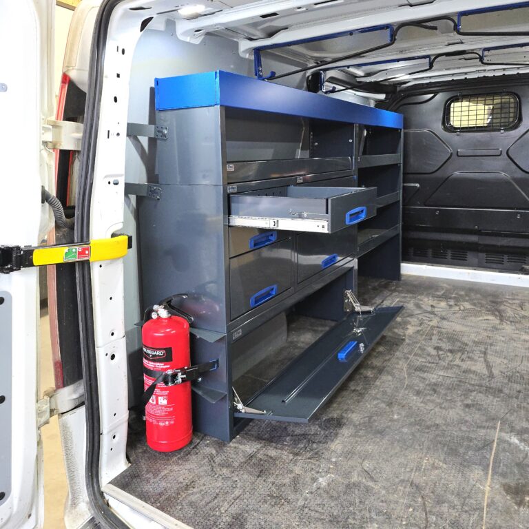 Ford Transit Custom pakettiauton hyllykkö 230 cm E-Flex huoltoautokalustus