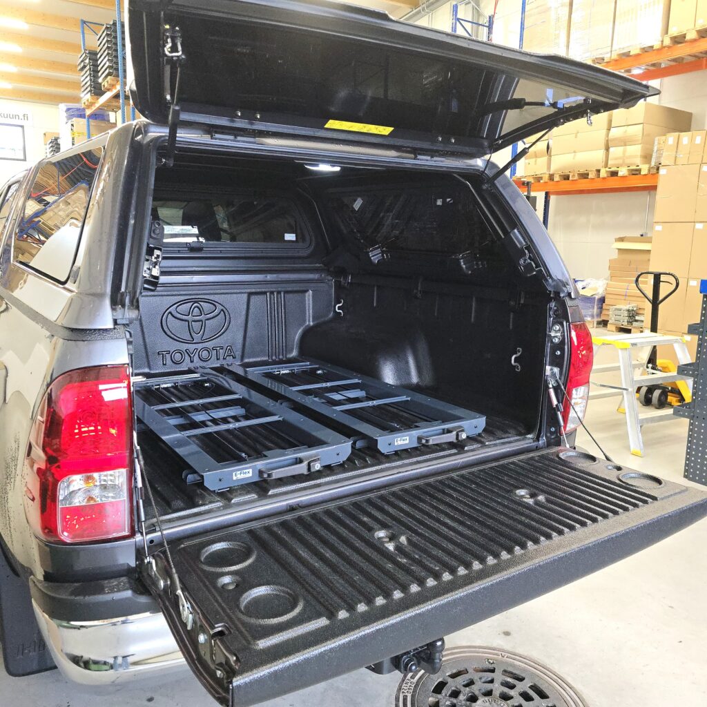 toyota hilux liukutasot lavalle