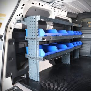 160 cm pakettiauton hylly Volkswagen ID Buzz Cargon vasemmalla sivuseinällä