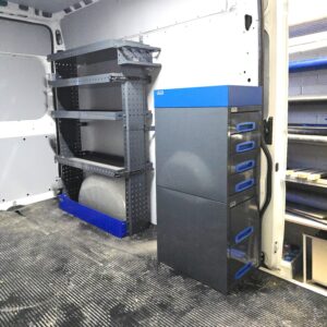 150 cm päädystä aukeava pakettiauton hyllykkö laatikosto korkeus 120 cm Toyota Proace Max