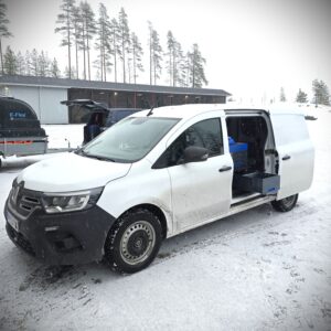 Renault Kangoo pakettiauton 760 mm syvät vetolaatikot aukeavat kuljettajan puolen liukuovesta
